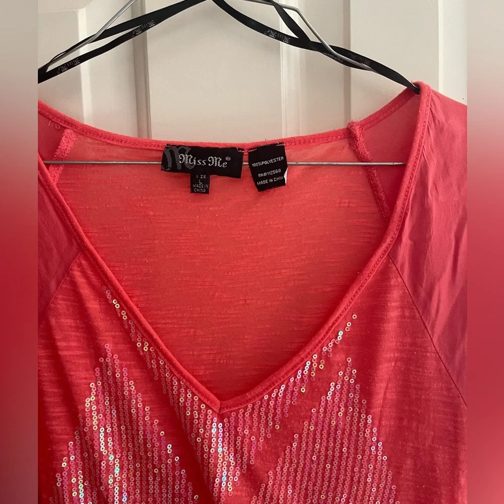 MISS ME TEE - Picture 2 of 9